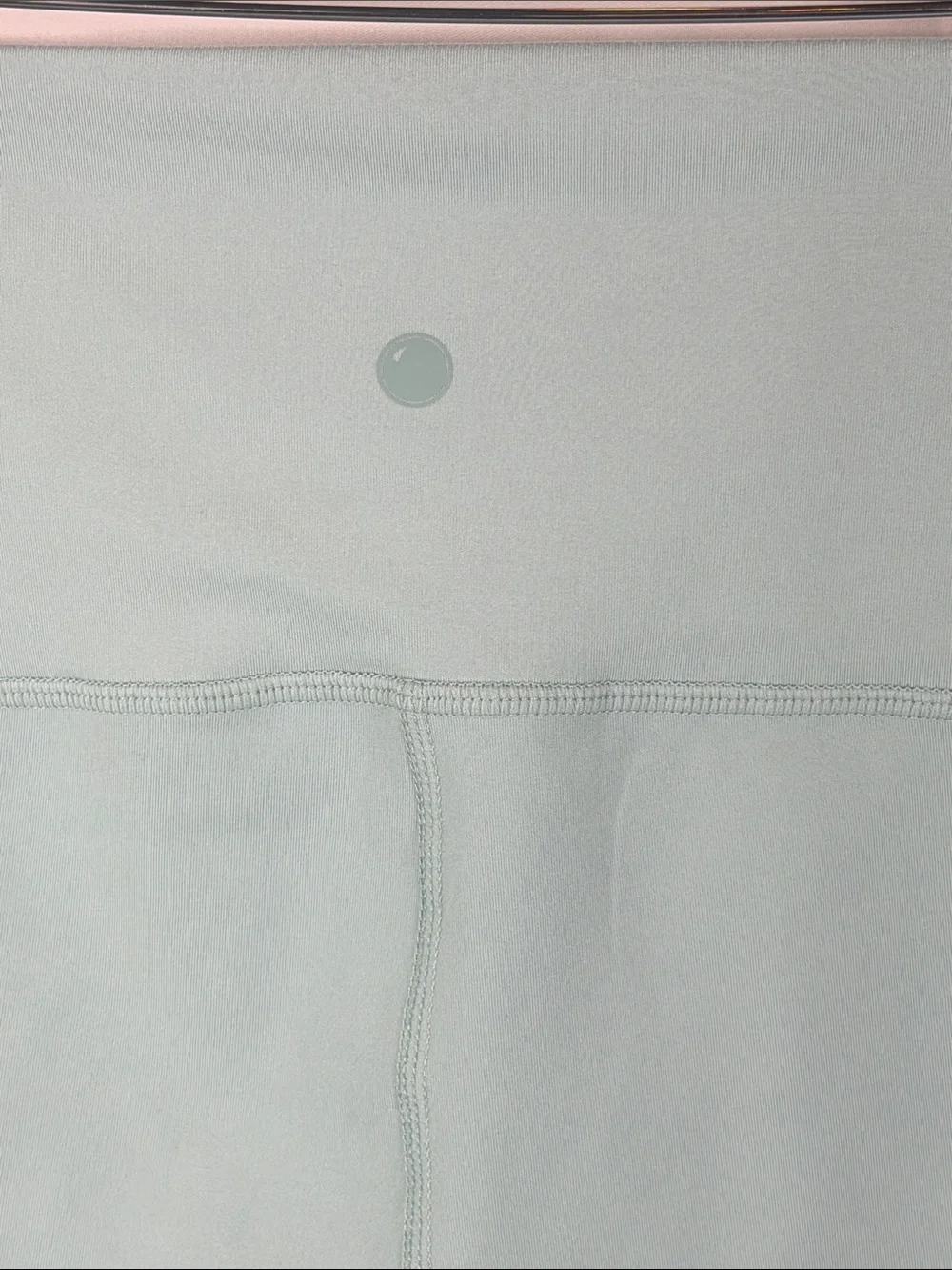 Yogalicious Lux Everyday 5” Short High-Rise in Seafoam. Womens Size M. Very soft